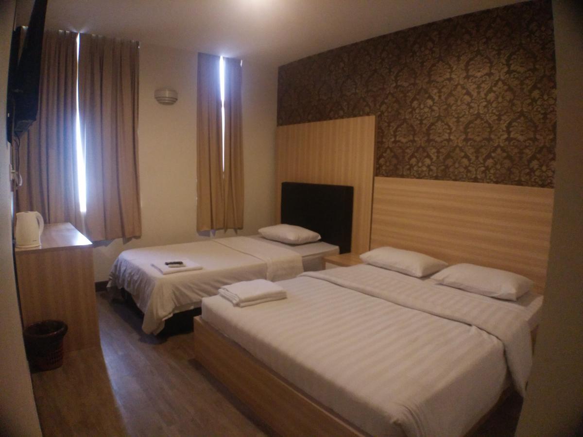 Hotel Truly Asia Kota Kinabalu Extérieur photo
