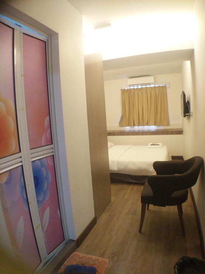 Hotel Truly Asia Kota Kinabalu Extérieur photo